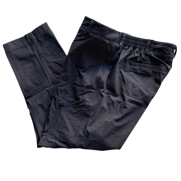 Women's Travel Pant, Kirkland Signature, 10, Black, NWT - Picture 3 of 5